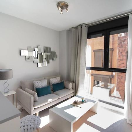For You Rentals Beautiful Apartment Temporal Santiago Bernabeu Jmc5 Madrid Exterior photo