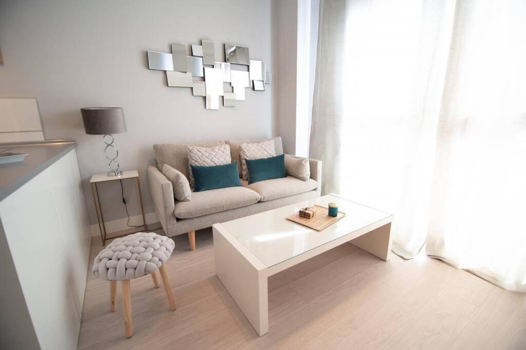 For You Rentals Beautiful Apartment Temporal Santiago Bernabeu Jmc5 Madrid Exterior photo