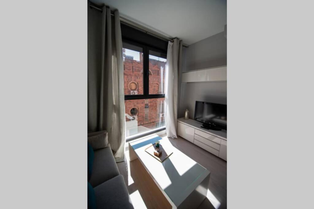 For You Rentals Beautiful Apartment Temporal Santiago Bernabeu Jmc5 Madrid Exterior photo